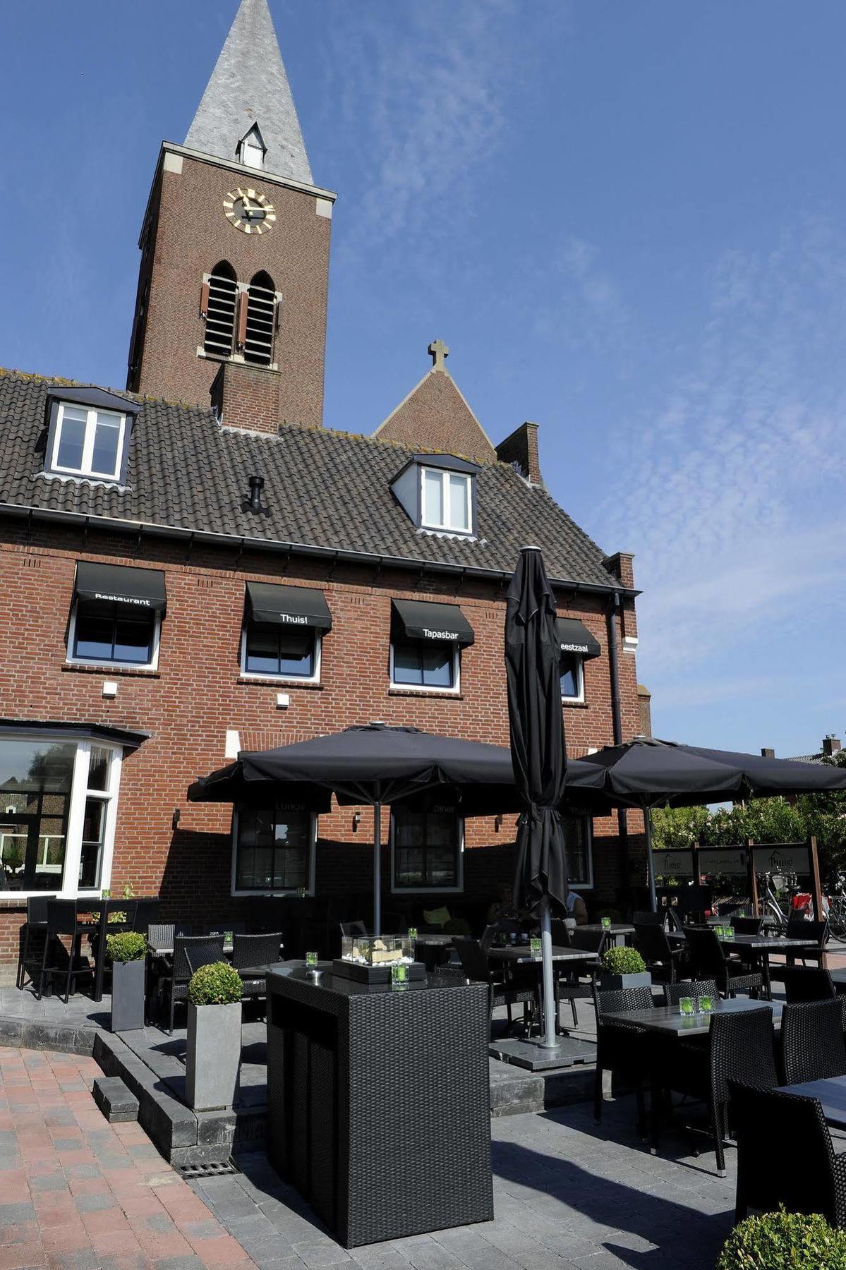 Hotel-Restaurant Thuis! Dinteloord Exteriér fotografie